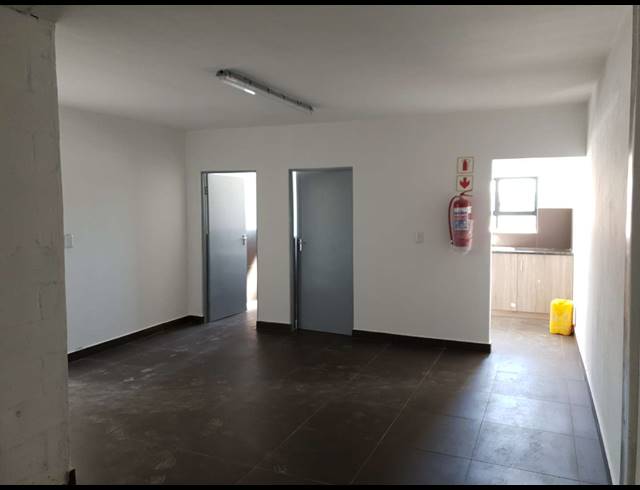 276M² OFFICE FOR SALE IN KILLARNEY GARDENS